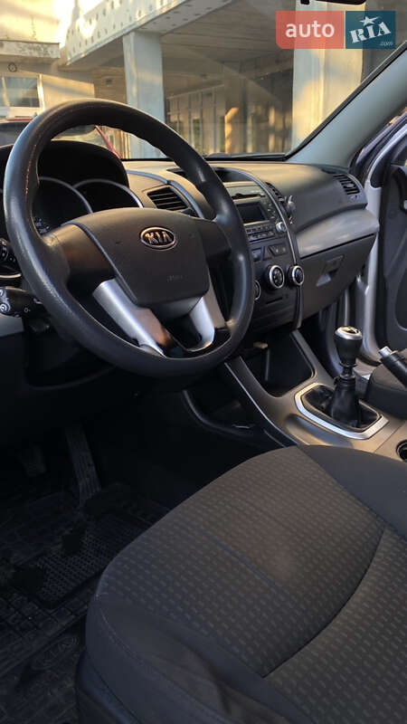 Внедорожник / Кроссовер Kia Sorento 2011 в Ивано-Франковске
