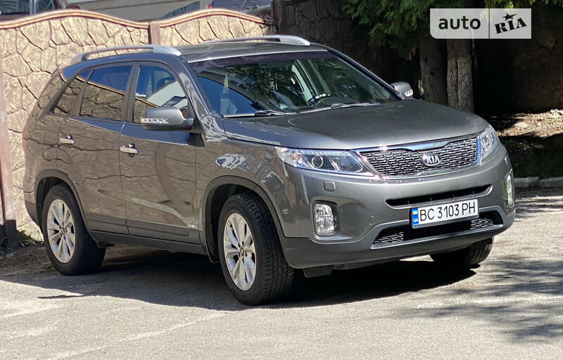 Позашляховик / Кросовер Kia Sorento 2013 в Львові