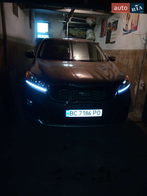Позашляховик / Кросовер Kia Sorento 2019 в Львові