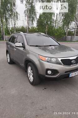 Позашляховик / Кросовер Kia Sorento 2010 в Первомайську