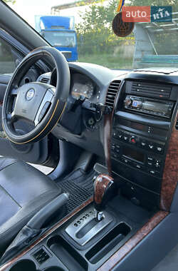 Внедорожник / Кроссовер Kia Sorento 2003 в 