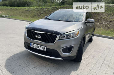 Позашляховик / Кросовер Kia Sorento 2016 в Новояворівську