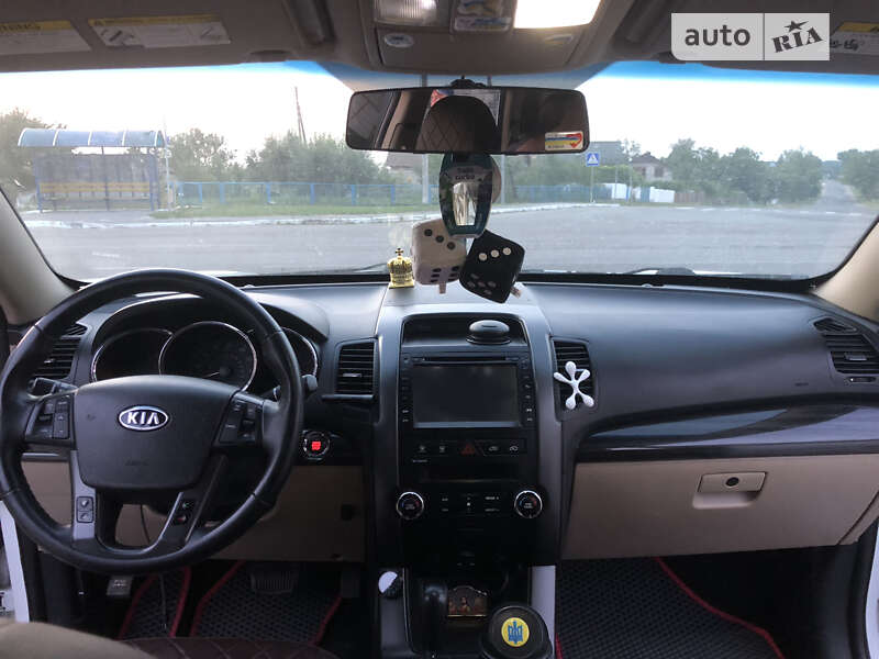 Внедорожник / Кроссовер Kia Sorento 2012 в Ровно