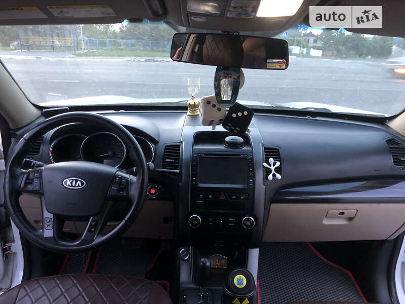 Внедорожник / Кроссовер Kia Sorento 2012 в Ровно
