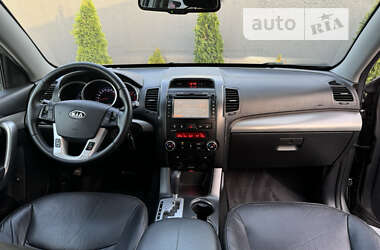 Внедорожник / Кроссовер Kia Sorento 2011 в Дрогобыче