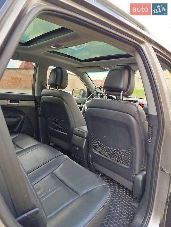 Внедорожник / Кроссовер Kia Sorento 2009 в Бережанах