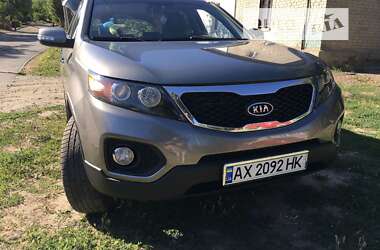 Позашляховик / Кросовер Kia Sorento 2010 в Харкові