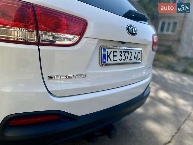 Позашляховик / Кросовер Kia Sorento 2015 в Кривому Розі