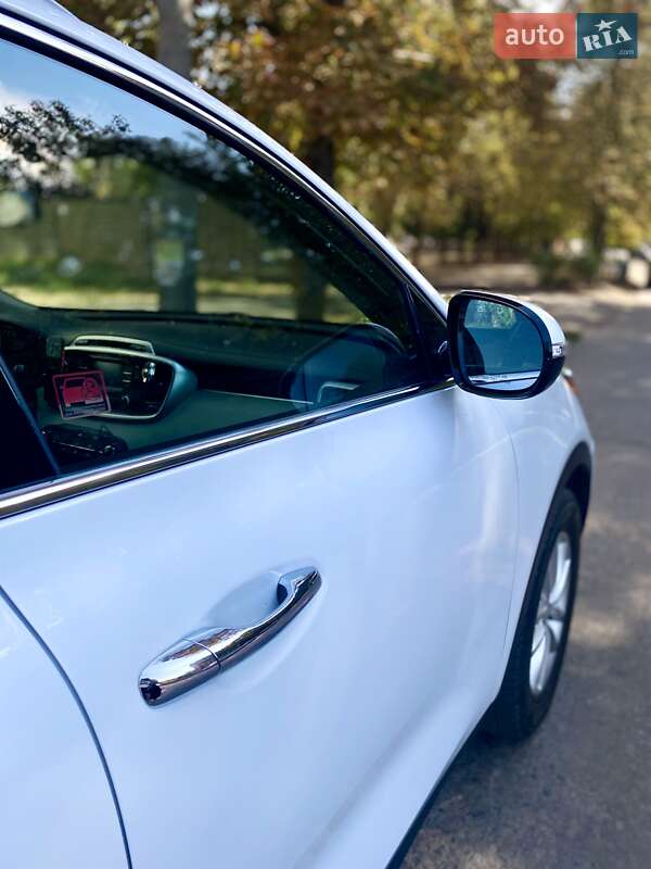 Позашляховик / Кросовер Kia Sorento 2015 в Кривому Розі