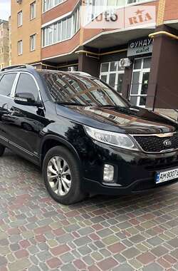 Позашляховик / Кросовер Kia Sorento 2012 в Житомирі