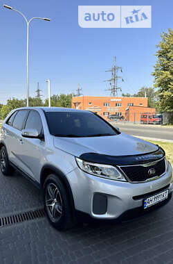 Позашляховик / Кросовер Kia Sorento 2013 в Дніпрі