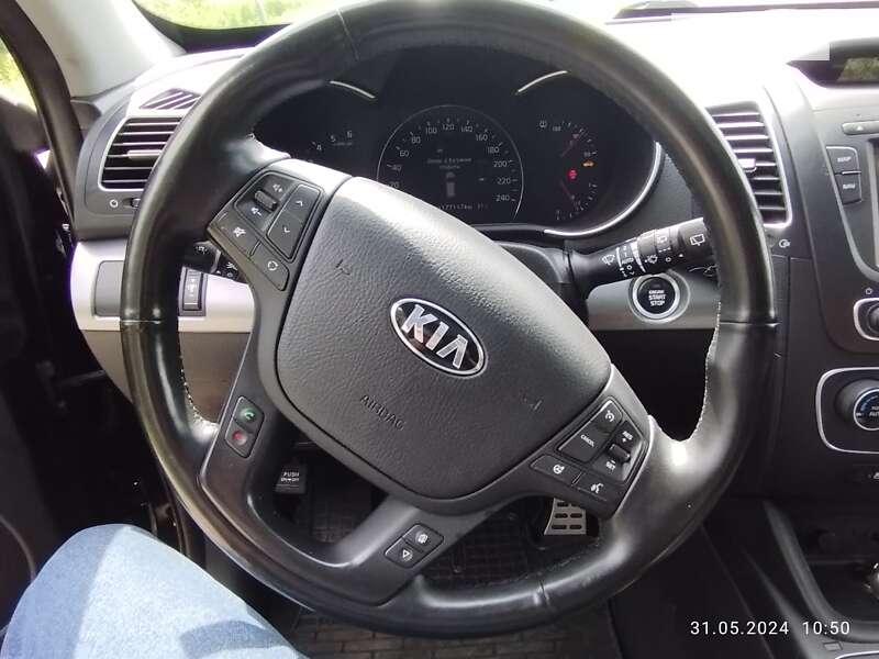 Позашляховик / Кросовер Kia Sorento 2013 в Переяславі