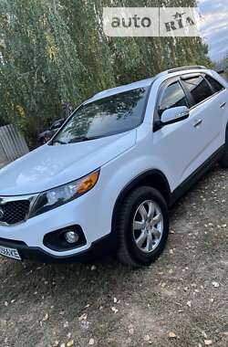 Позашляховик / Кросовер Kia Sorento 2011 в Харкові