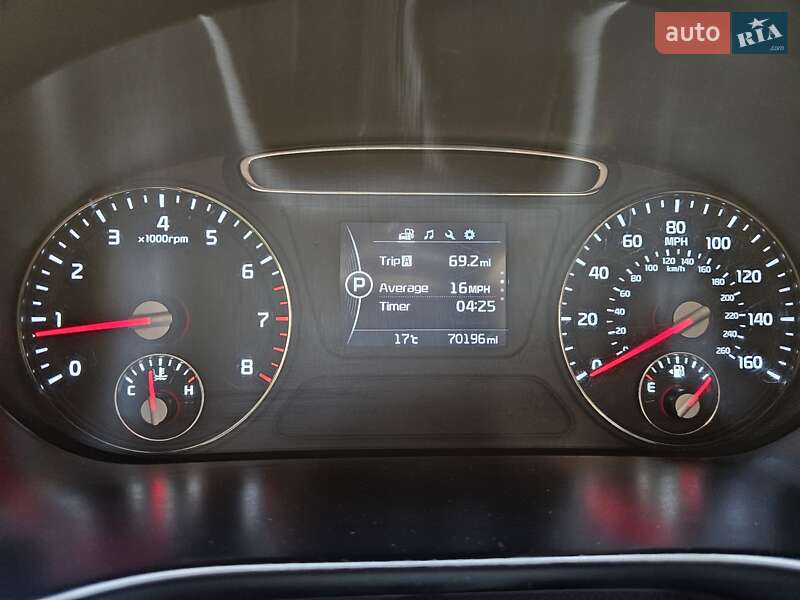 Позашляховик / Кросовер Kia Sorento 2015 в Харкові фото 29 Позашляховик / Кросовер Kia Sorento 2015 в Харкові