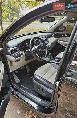 Внедорожник / Кроссовер Kia Sorento 2015 в 