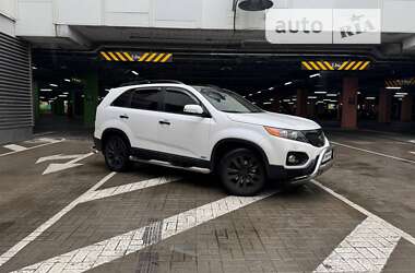 Позашляховик / Кросовер Kia Sorento 2010 в Києві