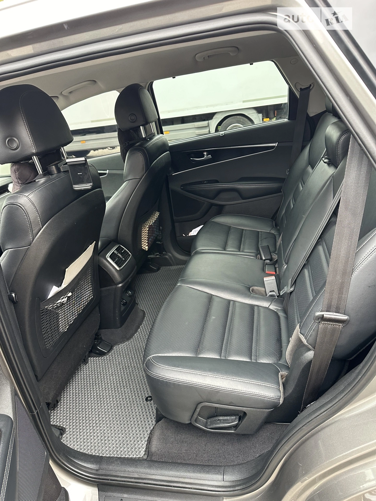 2017 Kia Sorento - мініатюра 22