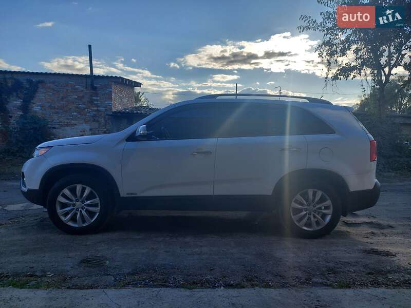 Внедорожник / Кроссовер Kia Sorento 2010 в Золотоноше