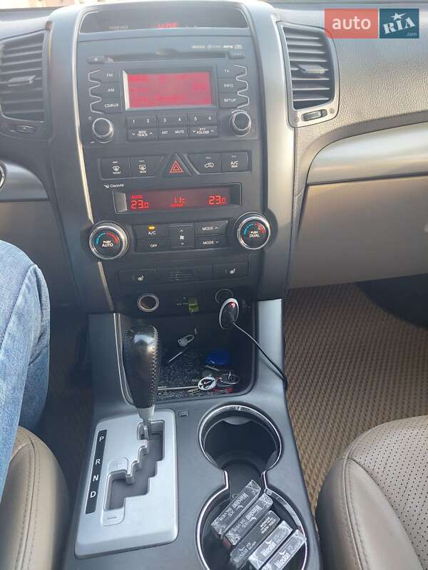 Внедорожник / Кроссовер Kia Sorento 2010 в Золотоноше