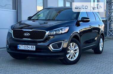 Позашляховик / Кросовер Kia Sorento 2015 в Івано-Франківську