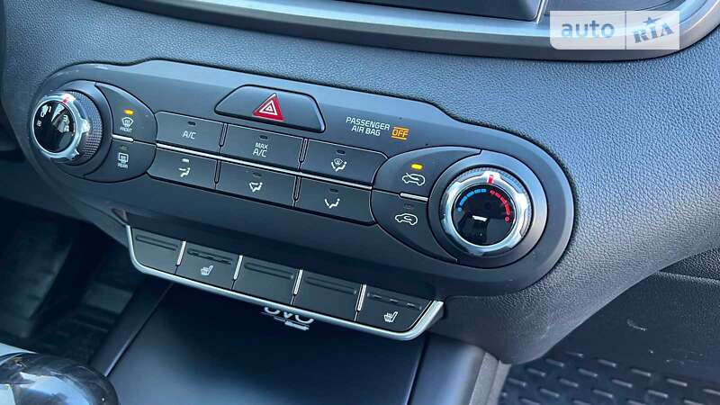 Внедорожник / Кроссовер Kia Sorento 2015 в Ивано-Франковске