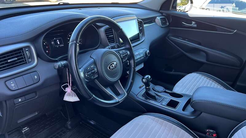 Внедорожник / Кроссовер Kia Sorento 2015 в Ивано-Франковске