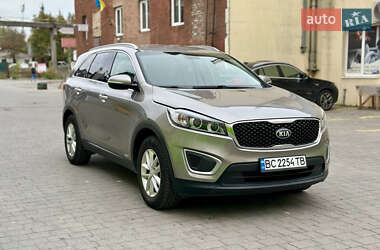 Внедорожник / Кроссовер Kia Sorento 2017 в 