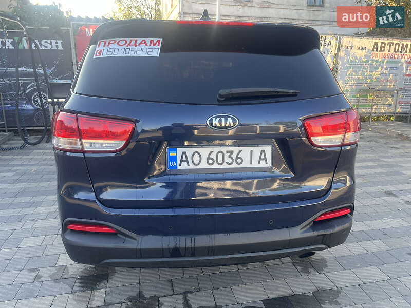 Позашляховик / Кросовер Kia Sorento 2015 в Сваляві фото 8 Позашляховик / Кросовер Kia Sorento 2015 в Сваляві