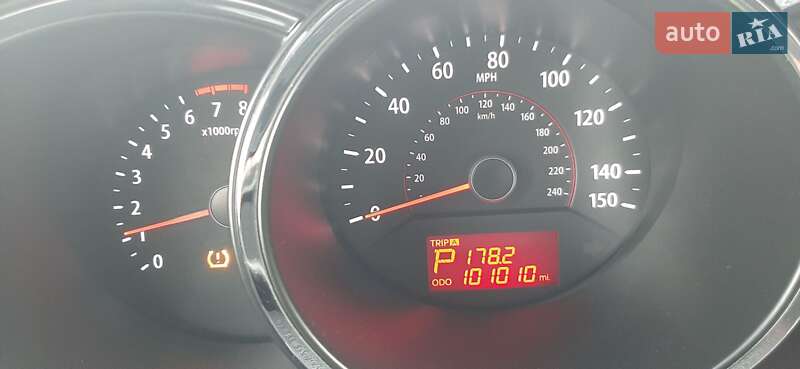 Внедорожник / Кроссовер Kia Sorento 2012 в Хмельницком