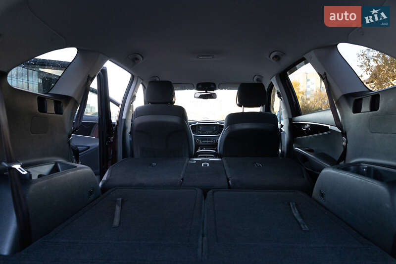 Позашляховик / Кросовер Kia Sorento 2015 в Львові