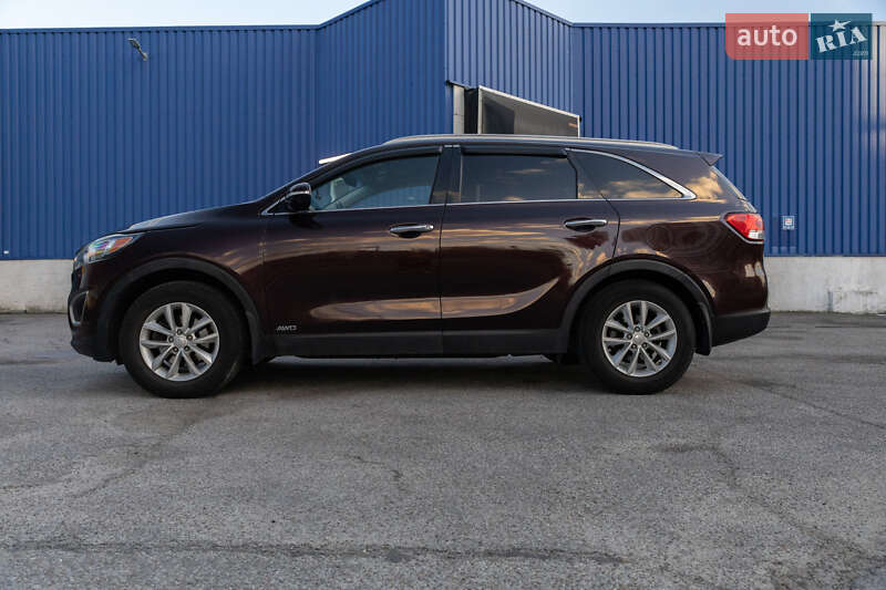 Позашляховик / Кросовер Kia Sorento 2015 в Львові