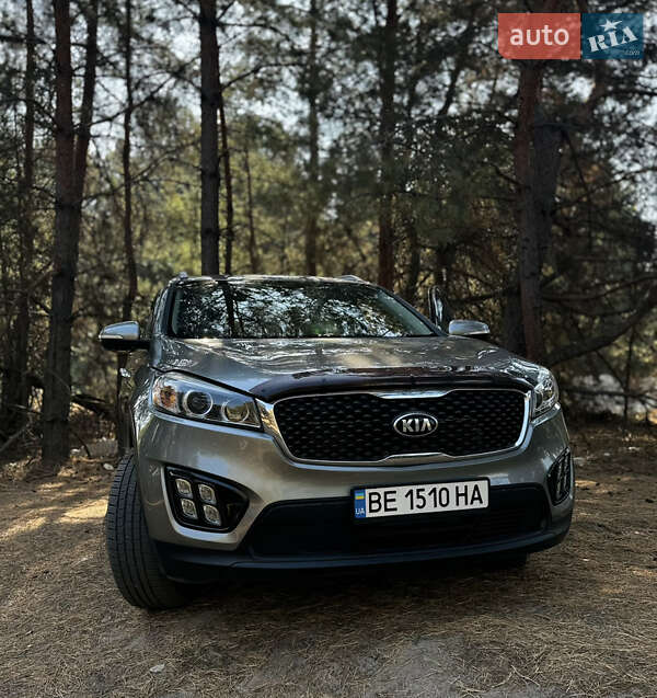 Внедорожник / Кроссовер Kia Sorento 2017 в Николаеве