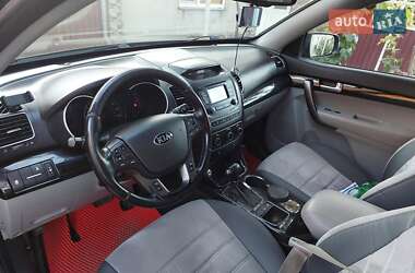 Внедорожник / Кроссовер Kia Sorento 2013 в Рени