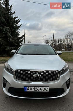 Внедорожник / Кроссовер Kia Sorento 2018 в 