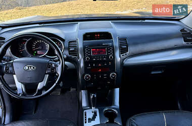 Внедорожник / Кроссовер Kia Sorento 2010 в Межгорье