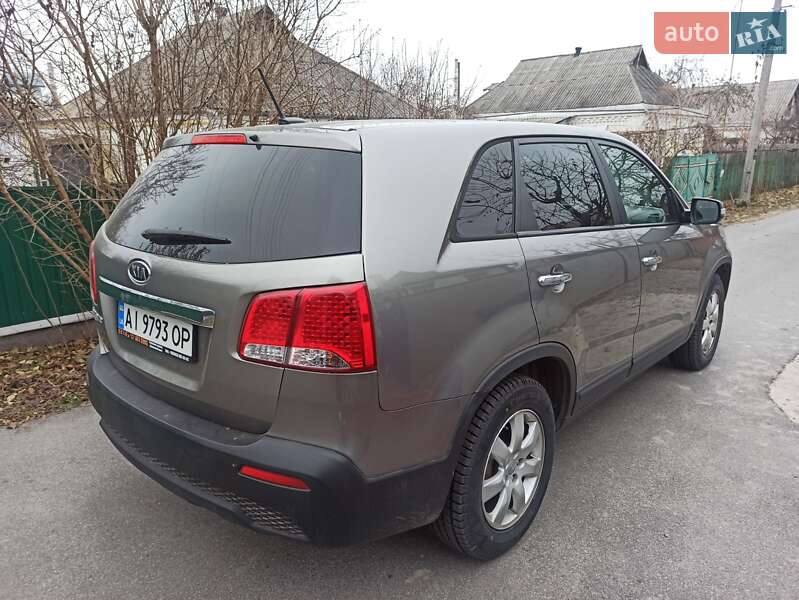 Внедорожник / Кроссовер Kia Sorento 2013 в Мироновке