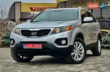 Позашляховик / Кросовер Kia Sorento 2010 в Шепетівці