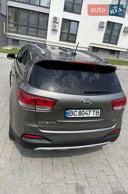 Внедорожник / Кроссовер Kia Sorento 2016 в 