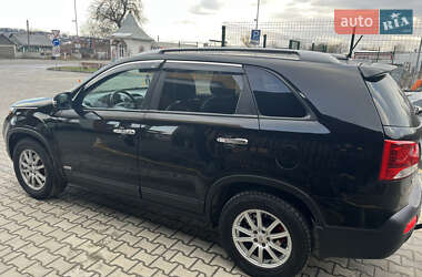 Внедорожник / Кроссовер Kia Sorento 2011 в Черновцах