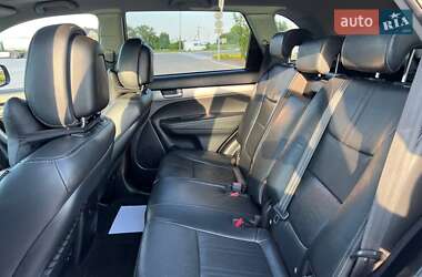Внедорожник / Кроссовер Kia Sorento 2011 в 