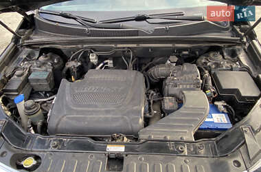 Внедорожник / Кроссовер Kia Sorento 2011 в 