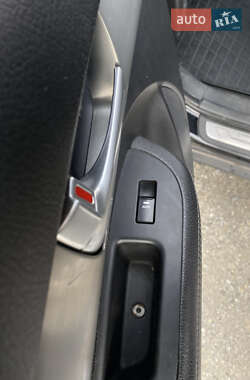 Внедорожник / Кроссовер Kia Sorento 2011 в 