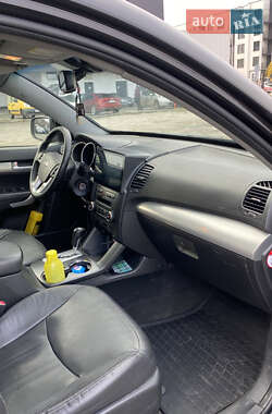 Внедорожник / Кроссовер Kia Sorento 2011 в 