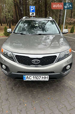 Внедорожник / Кроссовер Kia Sorento 2010 в Маневичах