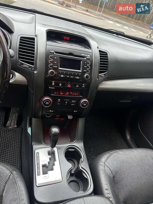 Позашляховик / Кросовер Kia Sorento 2010 в Маневичах