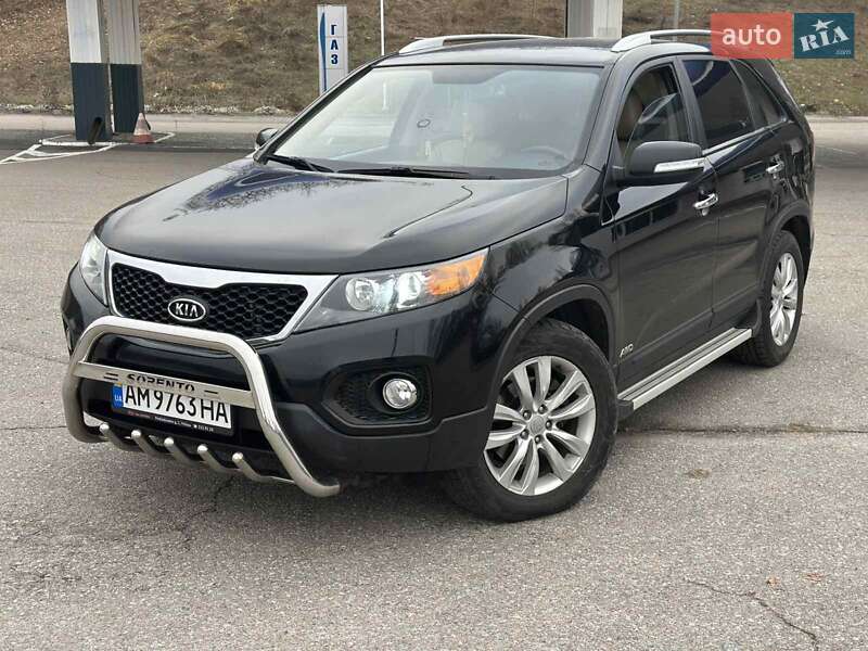 Позашляховик / Кросовер Kia Sorento 2011 в Житомирі