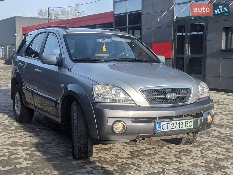 Позашляховик / Кросовер Kia Sorento 2004 в Рівному