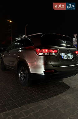 Внедорожник / Кроссовер Kia Sorento 2017 в 