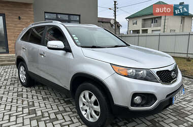 Внедорожник / Кроссовер Kia Sorento 2011 в Новоселице