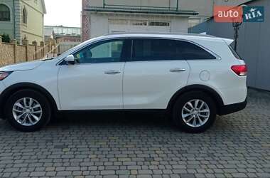 Позашляховик / Кросовер Kia Sorento 2016 в Гусятині